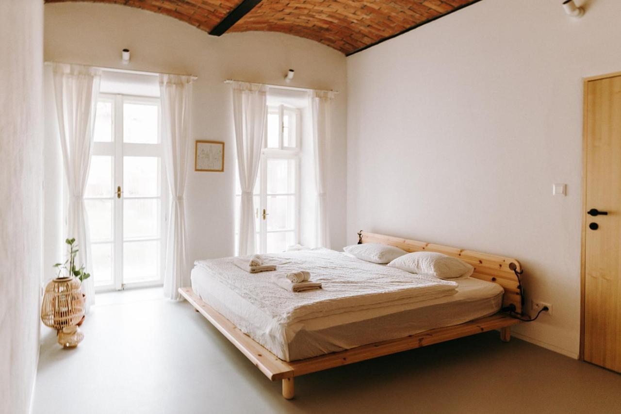 Apartmany Starak V Historickem Centru Znojma Зноймо Екстериор снимка